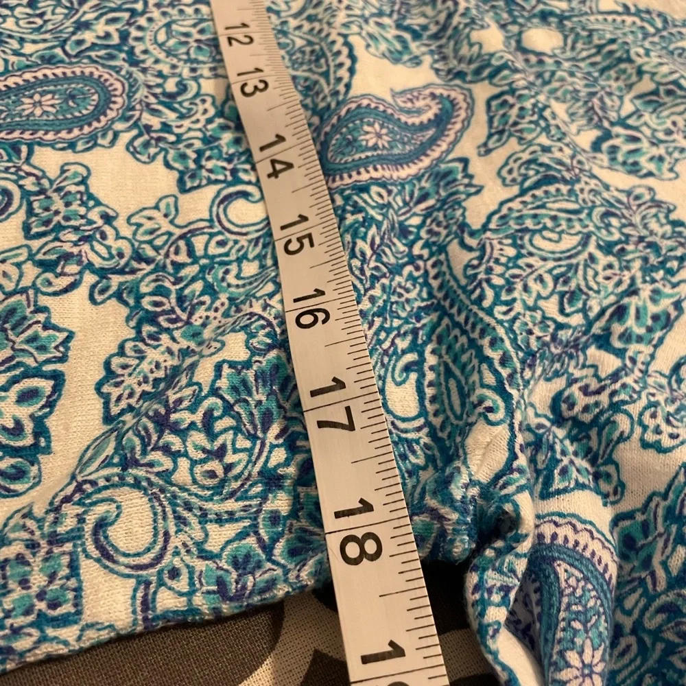 Talbots Blue and White Paisley 3/4 Length Sleeve Top - Picture 8 of 9
